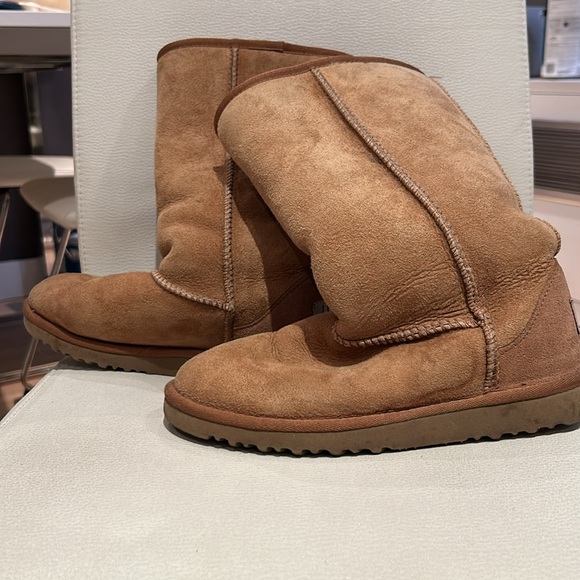 Uggs Chesnut Classic Boots Size 3 - Picture 5 of 5